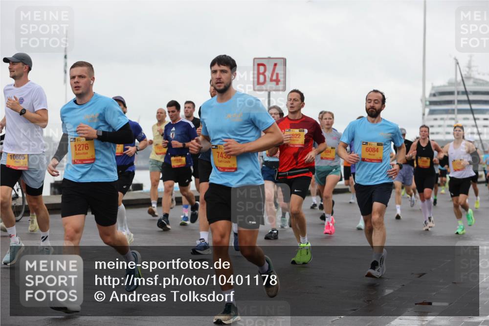 13.09.2026 - Kiel Lauf Andreas Tolksdorf http://msf.ph/oto/10401178 13.09.2026 10:59:00 Kiellinie 10605, 1276, 7430, 72, 4, 622, 6084 meine-sportfotos.de