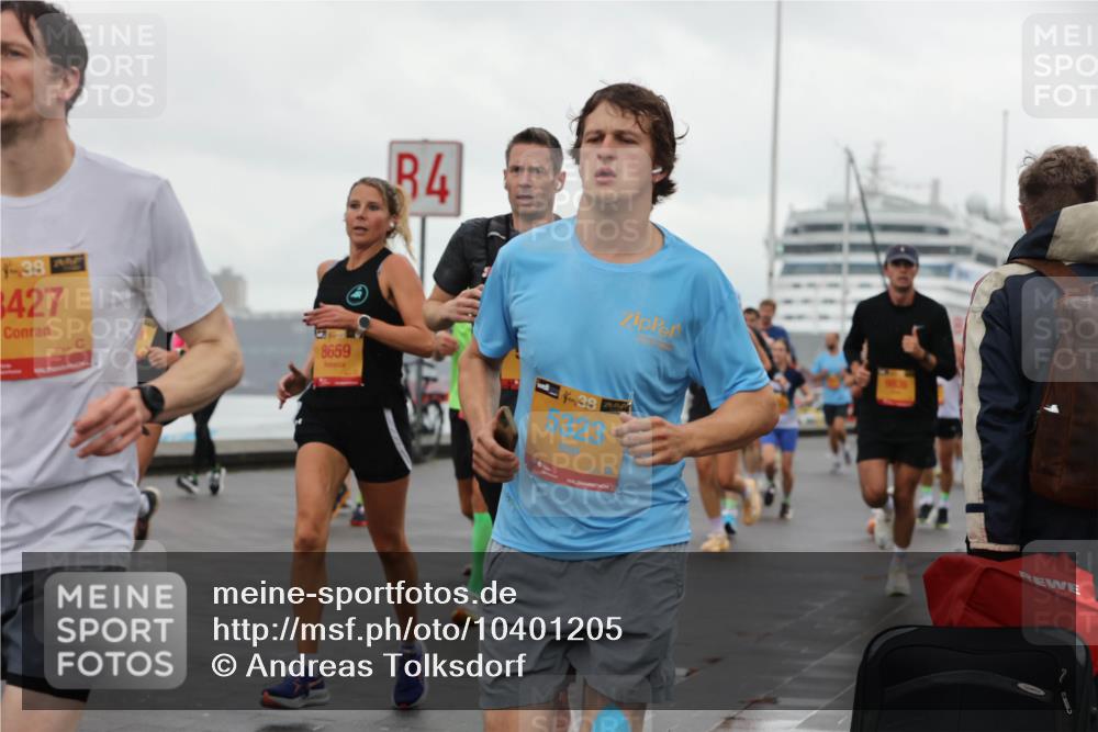13.09.2026 - Kiel Lauf Andreas Tolksdorf http://msf.ph/oto/10401205 13.09.2026 10:59:17 Kiellinie 38, 427, 4, 8659, 38, 5323 meine-sportfotos.de