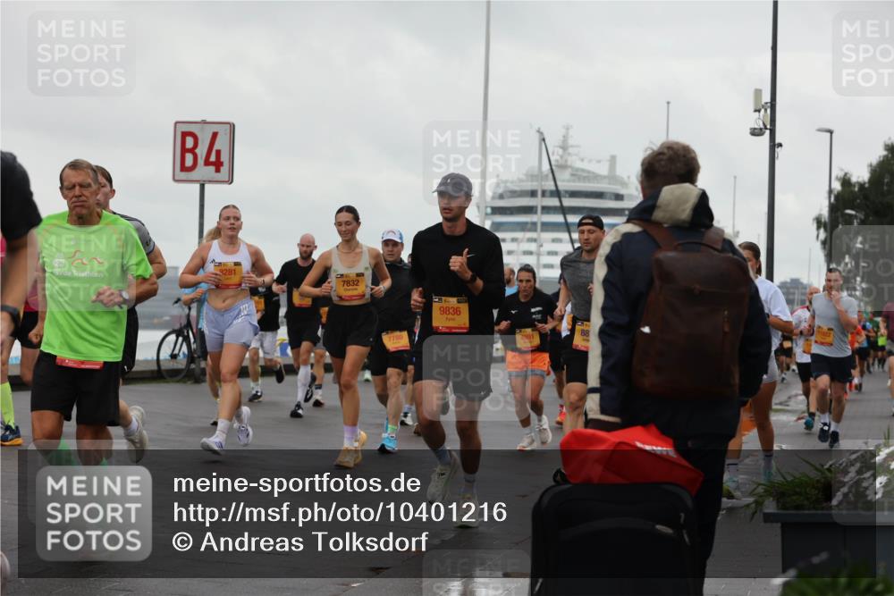 13.09.2026 - Kiel Lauf Andreas Tolksdorf http://msf.ph/oto/10401216 13.09.2026 10:59:18 Kiellinie 4, 3281, 7832, 7780, 39, 9836, 4991, 88, 11922 meine-sportfotos.de