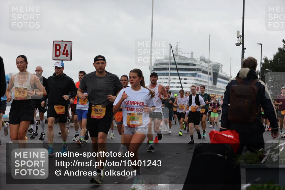 13.09.2026 - Kiel Lauf Andreas Tolksdorf http://msf.ph/oto/10401243 13.09.2026 10:59:20 Kiellinie 1439, 7832, 4, 7780, 39, 8872, 1, 39, 7804, 5894 meine-sportfotos.de