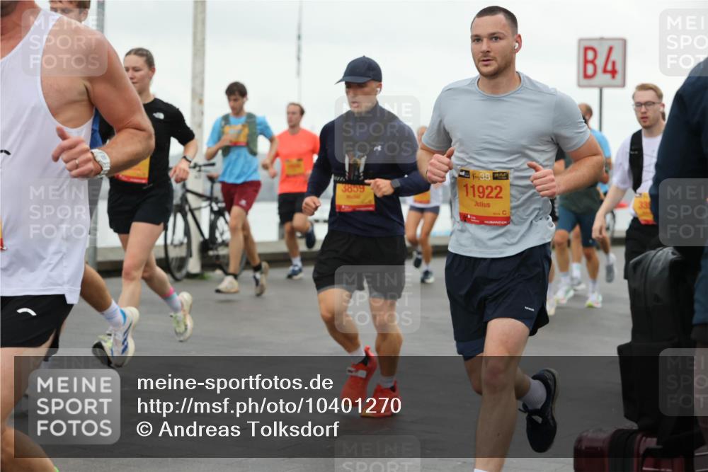 13.09.2026 - Kiel Lauf Andreas Tolksdorf http://msf.ph/oto/10401270 13.09.2026 10:59:24 Kiellinie 3899, 48, 11922, 4 meine-sportfotos.de