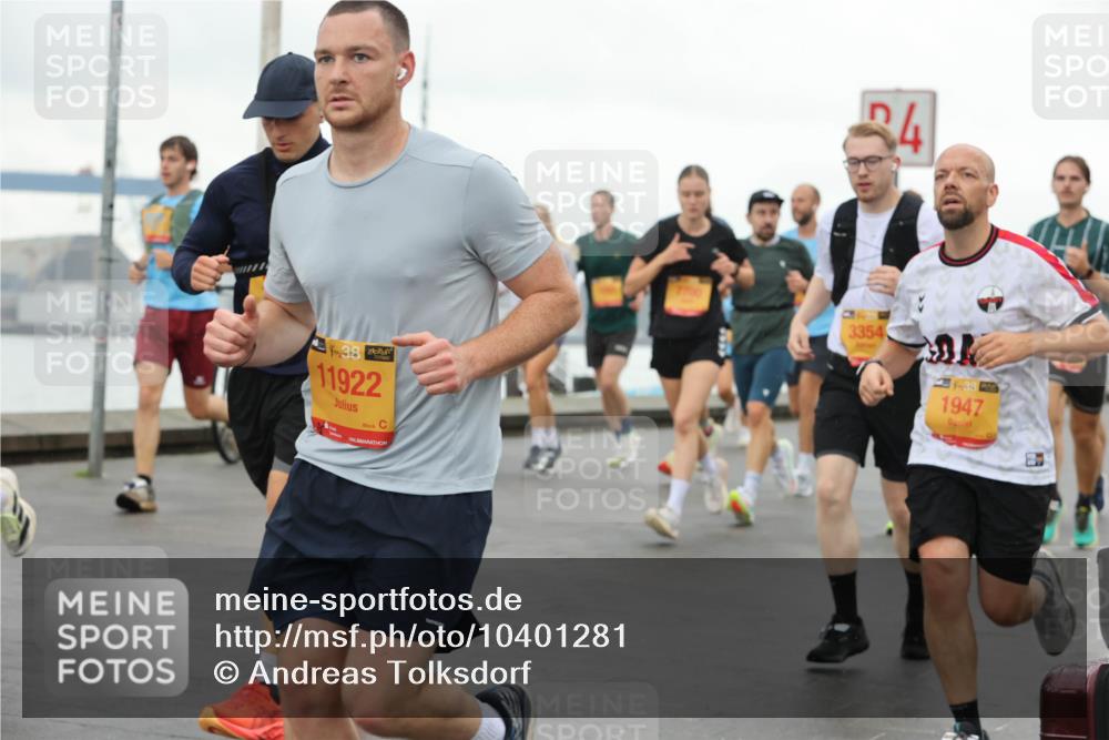 13.09.2026 - Kiel Lauf Andreas Tolksdorf http://msf.ph/oto/10401281 13.09.2026 10:59:24 Kiellinie 34, 38, 11922, 3354, 38, 1947 meine-sportfotos.de