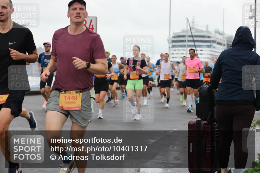 13.09.2026 - Kiel Lauf Andreas Tolksdorf http://msf.ph/oto/10401317 13.09.2026 10:59:26 Kiellinie 38, 1449, 4, 317, 3 meine-sportfotos.de
