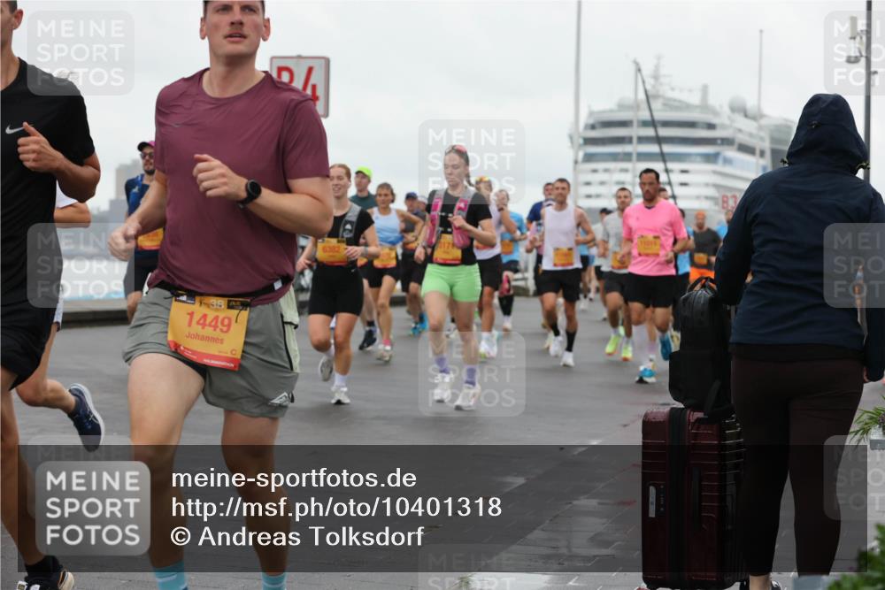 13.09.2026 - Kiel Lauf Andreas Tolksdorf http://msf.ph/oto/10401318 13.09.2026 10:59:27 Kiellinie 9, 38, 1449, 017, 6382, 83 meine-sportfotos.de
