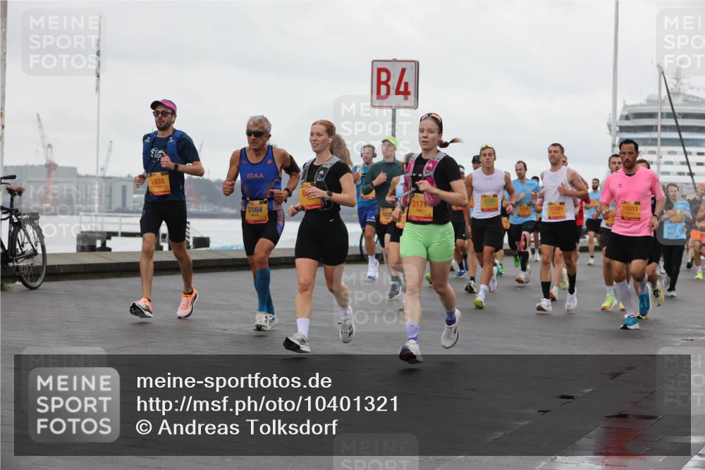 13.09.2026 - Kiel Lauf Andreas Tolksdorf http://msf.ph/oto/10401321 13.09.2026 10:59:27 Kiellinie 1938, 5164, 4, 3171, 1222, 8569, 11081, 11011 meine-sportfotos.de