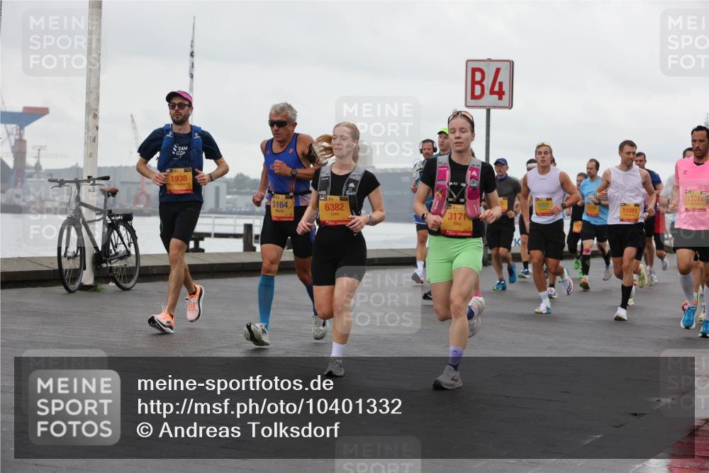 13.09.2026 - Kiel Lauf Andreas Tolksdorf http://msf.ph/oto/10401332 13.09.2026 10:59:28 Kiellinie 1938, 5164, 6382, 39, 3171, 4, 8569, 11081, 1101 meine-sportfotos.de