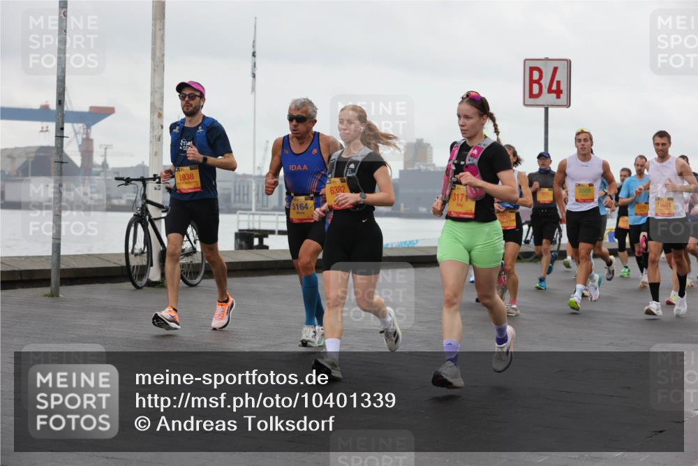 13.09.2026 - Kiel Lauf Andreas Tolksdorf http://msf.ph/oto/10401339 13.09.2026 10:59:28 Kiellinie 1938, 5164, 6382, 3171, 3636, 4, 8569, 11081 meine-sportfotos.de