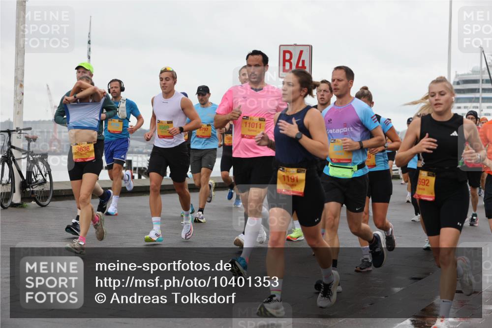 13.09.2026 - Kiel Lauf Andreas Tolksdorf http://msf.ph/oto/10401353 13.09.2026 10:59:30 Kiellinie 3636, 8569, 6797, 39, 11011, 4, 39, 1191, 692 meine-sportfotos.de