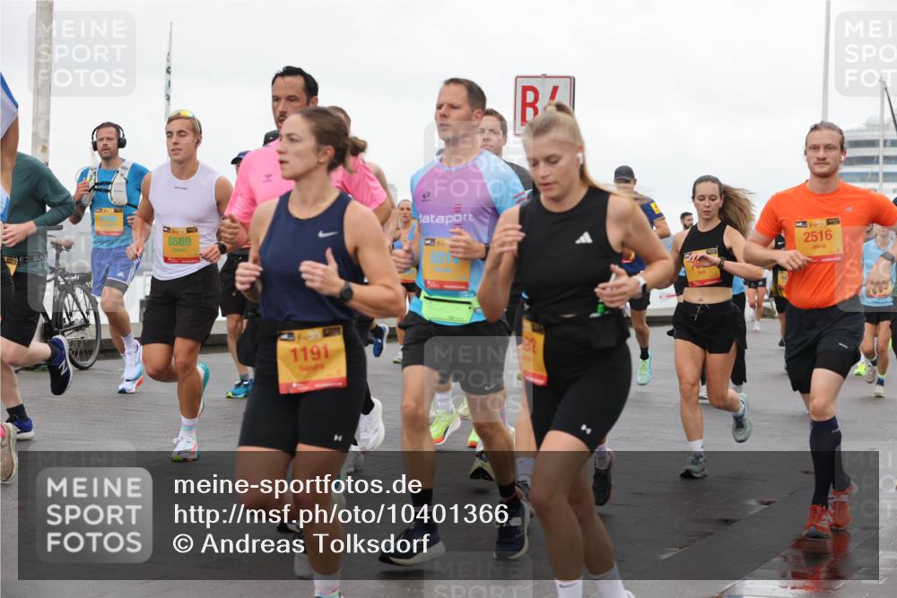 13.09.2026 - Kiel Lauf Andreas Tolksdorf http://msf.ph/oto/10401366 13.09.2026 10:59:30 Kiellinie 39, 8569, 1191, 92, 2516 meine-sportfotos.de