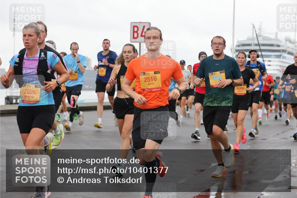 13.09.2026 - Kiel Lauf Andreas Tolksdorf http://msf.ph/oto/10401377 13.09.2026 10:59:31 Kiellinie 2270, 9, 98, 7626, 4, 38, 2516, 39, 8000 meine-sportfotos.de