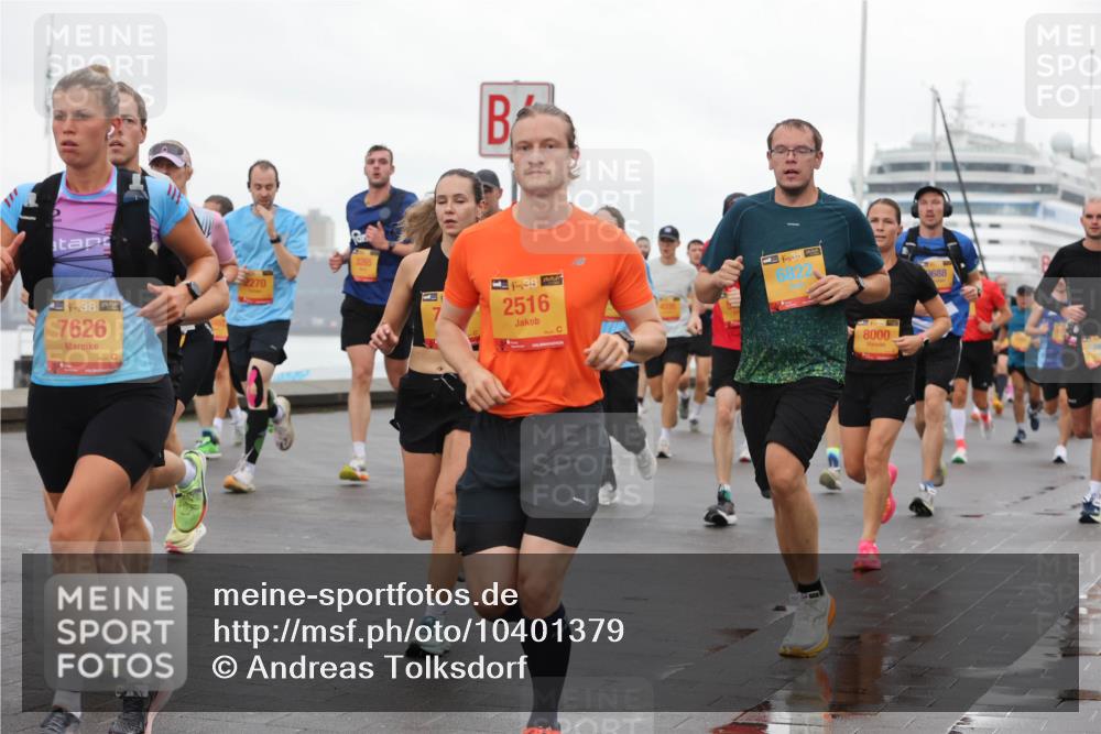 13.09.2026 - Kiel Lauf Andreas Tolksdorf http://msf.ph/oto/10401379 13.09.2026 10:59:31 Kiellinie 38, 7626, 270, 48, 2516, 38, 5822, 8000, 688 meine-sportfotos.de
