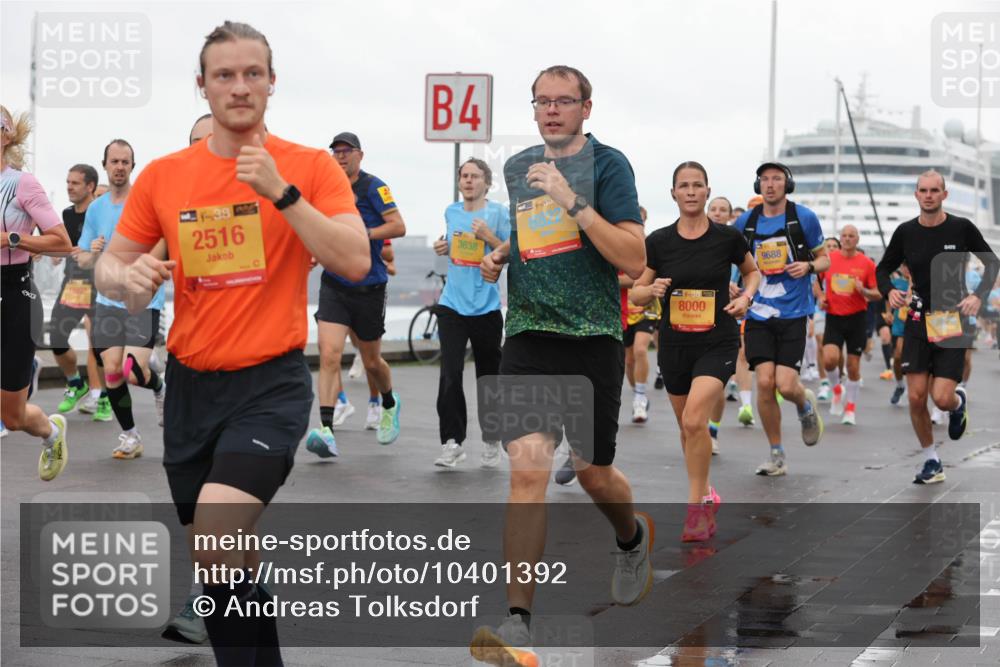 13.09.2026 - Kiel Lauf Andreas Tolksdorf http://msf.ph/oto/10401392 13.09.2026 10:59:32 Kiellinie 4, 384, 2516, 4, 3638, 1435, 6822, 8000, 9688 meine-sportfotos.de