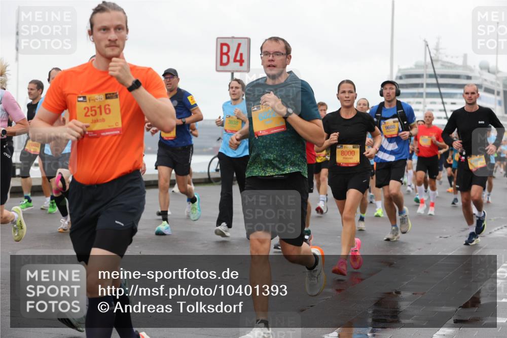 13.09.2026 - Kiel Lauf Andreas Tolksdorf http://msf.ph/oto/10401393 13.09.2026 10:59:32 Kiellinie 38, 2516, 4, 3638, 6822, 38, 8000, 9688 meine-sportfotos.de