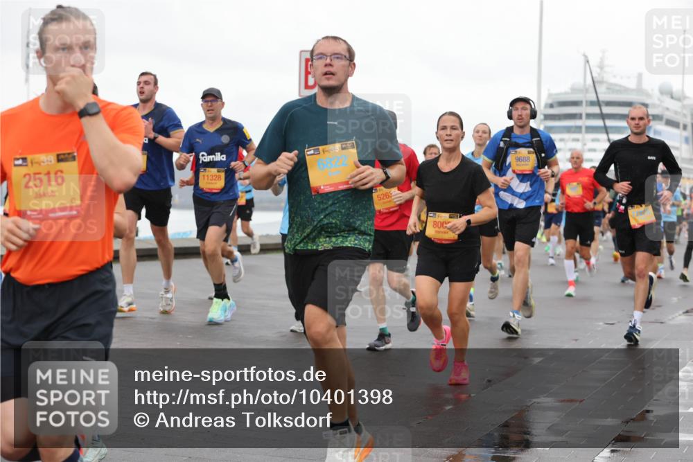 13.09.2026 - Kiel Lauf Andreas Tolksdorf http://msf.ph/oto/10401398 13.09.2026 10:59:32 Kiellinie 2516, 11328, 6822, 526, 38, 800, 9688 meine-sportfotos.de