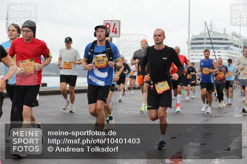 13.09.2026 - Kiel Lauf Andreas Tolksdorf http://msf.ph/oto/10401403 13.09.2026 10:59:34 Kiellinie 84, 38, 5263, 4335, 38, 9688, 11663 meine-sportfotos.de