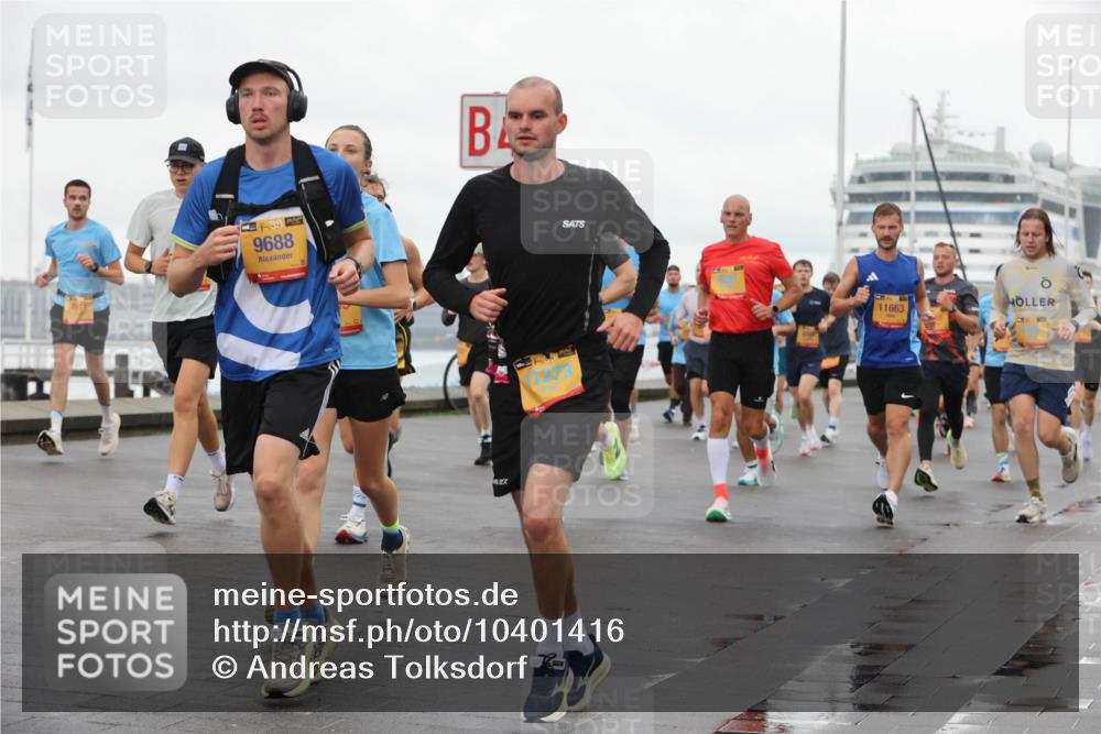 13.09.2026 - Kiel Lauf Andreas Tolksdorf http://msf.ph/oto/10401416 13.09.2026 10:59:34 Kiellinie 9688, 11663 meine-sportfotos.de