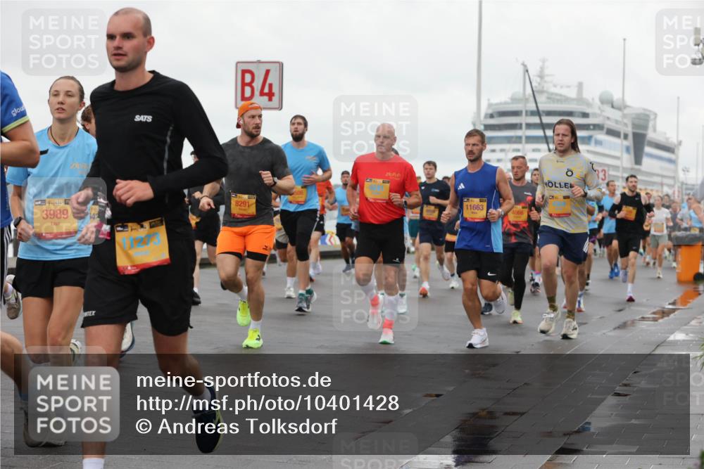 13.09.2026 - Kiel Lauf Andreas Tolksdorf http://msf.ph/oto/10401428 13.09.2026 10:59:35 Kiellinie 38, 3989, 4, 8291, 642, 11663, 4066, 3 meine-sportfotos.de
