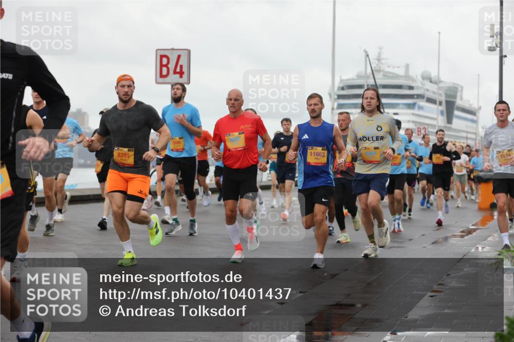 13.09.2026 - Kiel Lauf Andreas Tolksdorf http://msf.ph/oto/10401437 13.09.2026 10:59:35 Kiellinie 4, 8291, 3586, 11663, 3, 7424 meine-sportfotos.de
