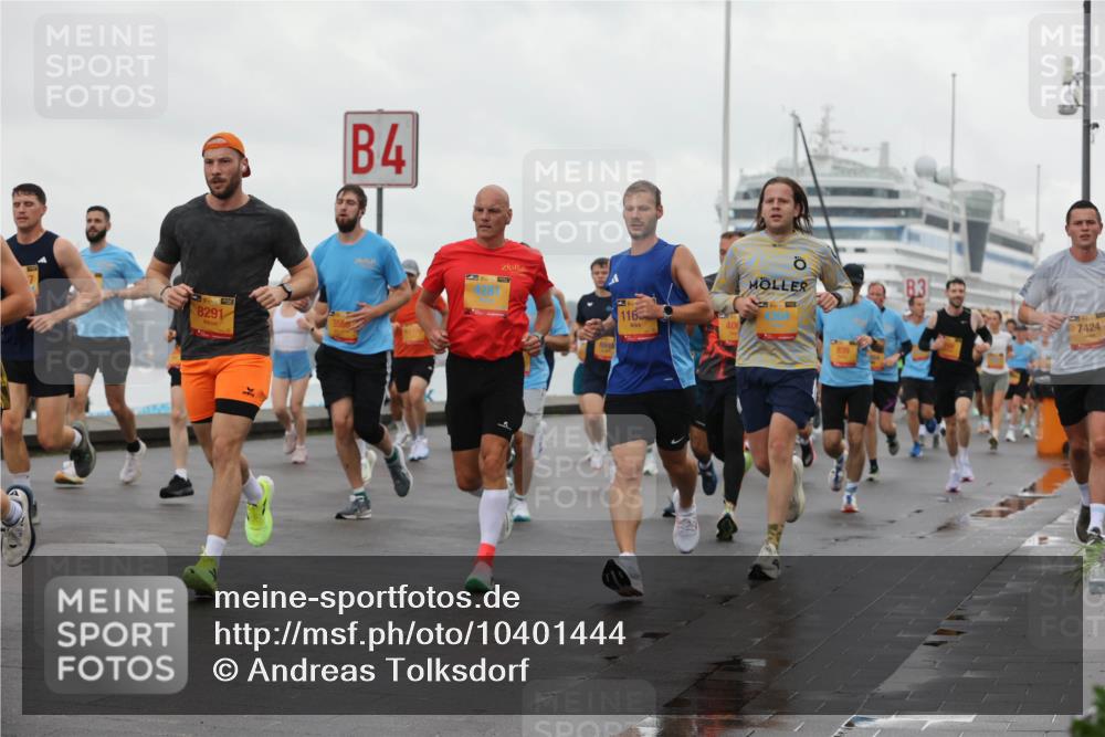 13.09.2026 - Kiel Lauf Andreas Tolksdorf http://msf.ph/oto/10401444 13.09.2026 10:59:35 Kiellinie 4, 1, 38, 8291, 3580, 4281, 116, 400, 7424 meine-sportfotos.de
