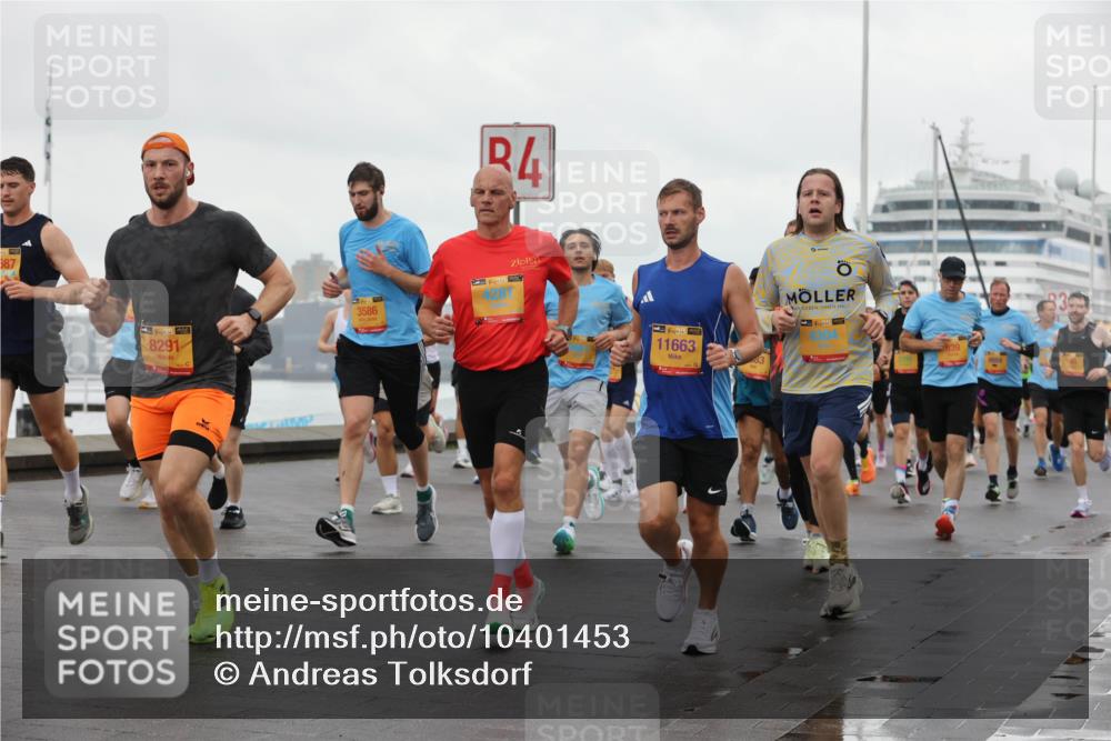 13.09.2026 - Kiel Lauf Andreas Tolksdorf http://msf.ph/oto/10401453 13.09.2026 10:59:36 Kiellinie 587, 4, 38, 8291, 3586, 39, 11663, 39 meine-sportfotos.de