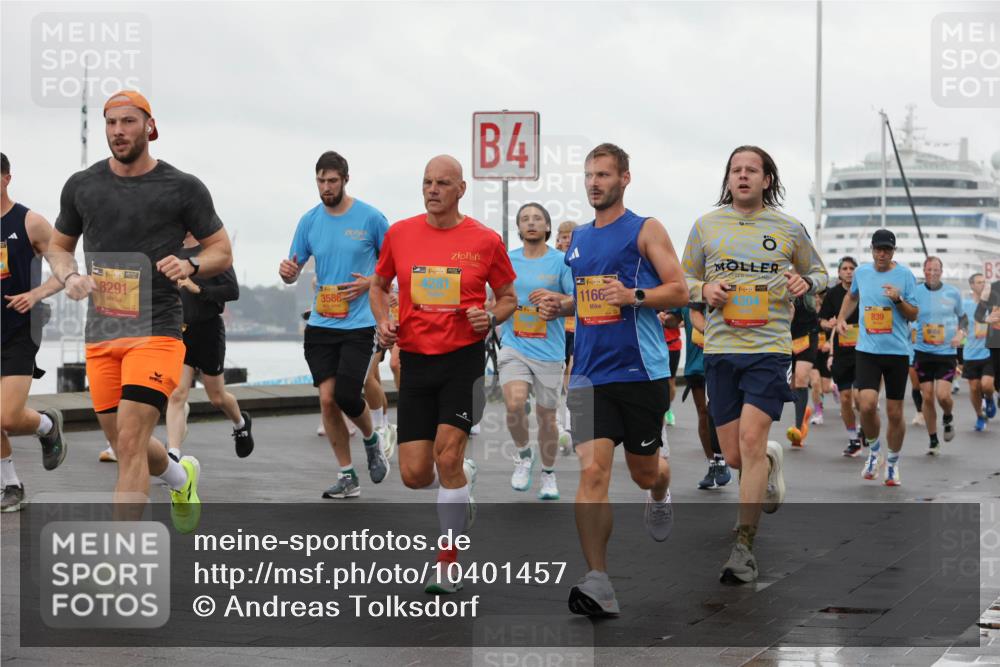 13.09.2026 - Kiel Lauf Andreas Tolksdorf http://msf.ph/oto/10401457 13.09.2026 10:59:36 Kiellinie 4, 38, 8291, 3586, 4281, 38, 1166, 4304, 839, 3 meine-sportfotos.de