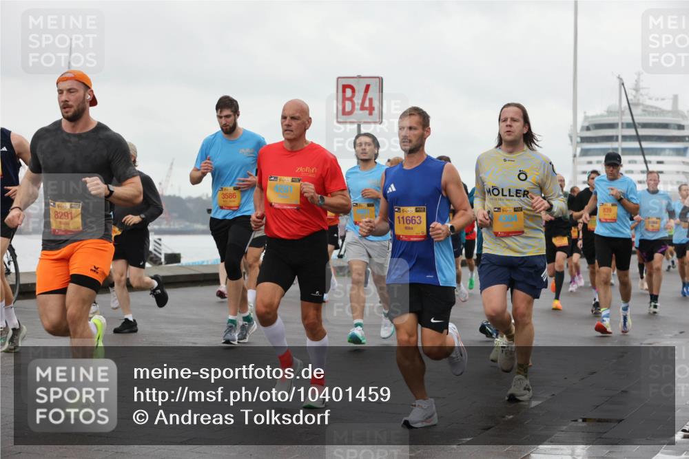 13.09.2026 - Kiel Lauf Andreas Tolksdorf http://msf.ph/oto/10401459 13.09.2026 10:59:36 Kiellinie 38, 8291, 3586, 4281, 4, 38, 11663, 39, 4304, 839 meine-sportfotos.de