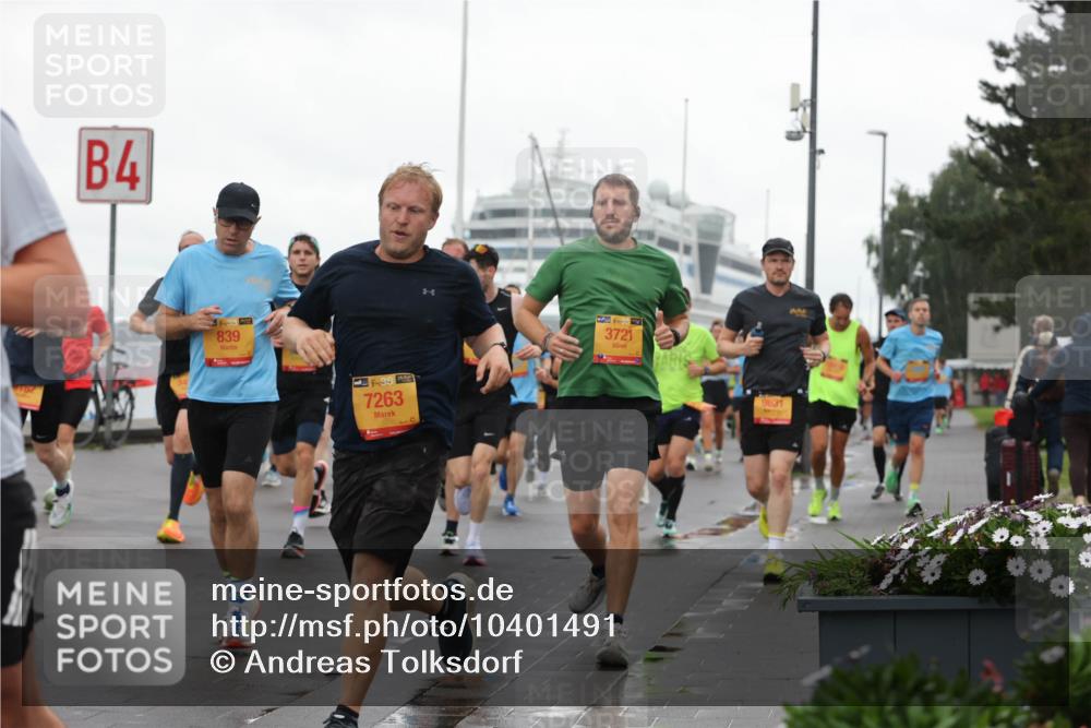 13.09.2026 - Kiel Lauf Andreas Tolksdorf http://msf.ph/oto/10401491 13.09.2026 10:59:39 Kiellinie 762, 4, 839, 38, 7263, 39, 3721, 224, 9631 meine-sportfotos.de