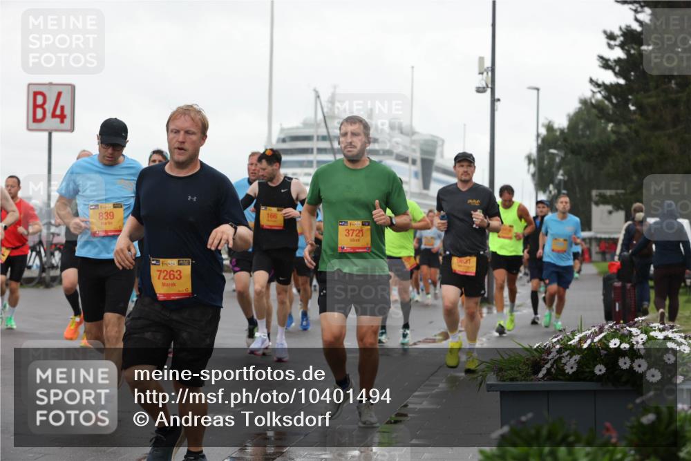 13.09.2026 - Kiel Lauf Andreas Tolksdorf http://msf.ph/oto/10401494 13.09.2026 10:59:39 Kiellinie 4, 39, 839, 38, 7263, 166, 38, 3721, 9631 meine-sportfotos.de