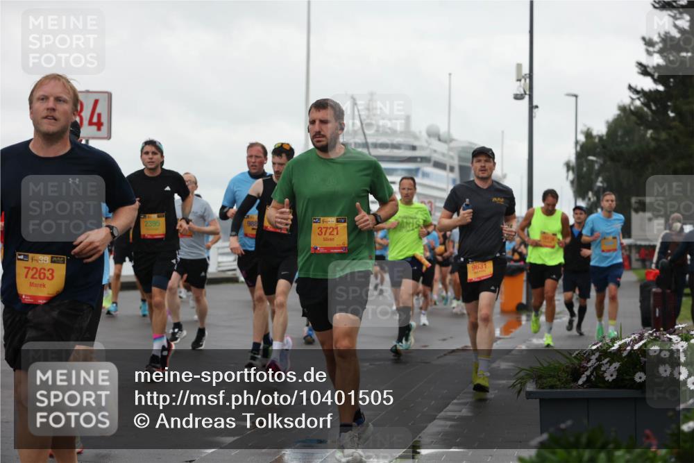 13.09.2026 - Kiel Lauf Andreas Tolksdorf http://msf.ph/oto/10401505 13.09.2026 10:59:39 Kiellinie 38, 7263, 84, 2395, 988, 38, 3721, 9631 meine-sportfotos.de