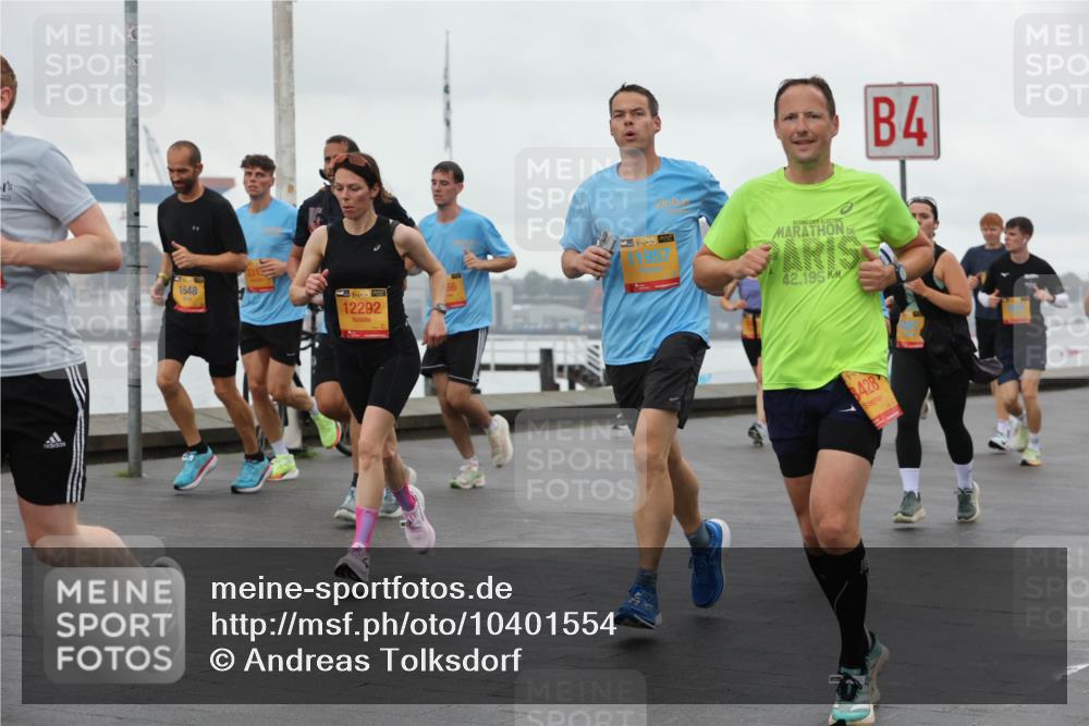 13.09.2026 - Kiel Lauf Andreas Tolksdorf http://msf.ph/oto/10401554 13.09.2026 10:59:43 Kiellinie 1548, 1, 394, 12292, 38, 1957, 42, 195, 8428, 4 meine-sportfotos.de