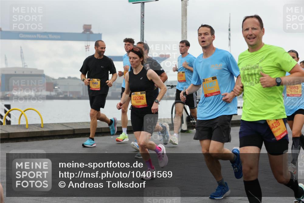 13.09.2026 - Kiel Lauf Andreas Tolksdorf http://msf.ph/oto/10401569 13.09.2026 10:59:43 Kiellinie 31, 1548, 39, 12292, 6366, 4, 38, 11957, 32, 195, 8428, 1663 meine-sportfotos.de
