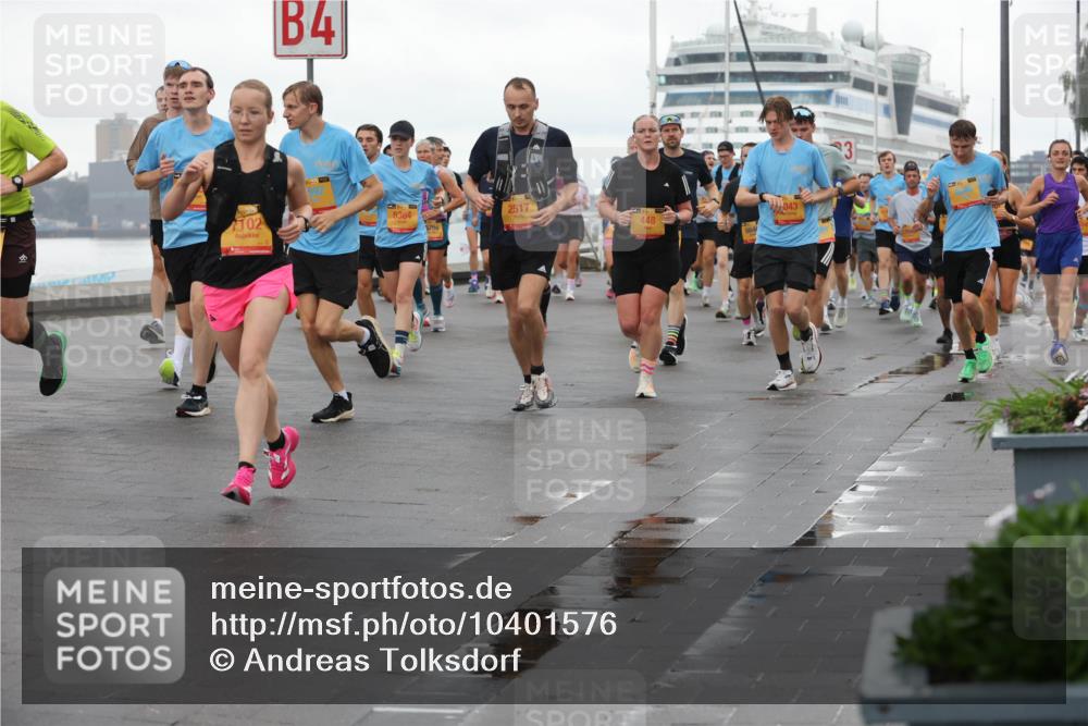 13.09.2026 - Kiel Lauf Andreas Tolksdorf http://msf.ph/oto/10401576 13.09.2026 10:59:54 Kiellinie 02, 4, 5364, 2517, 448, 043, 3 meine-sportfotos.de