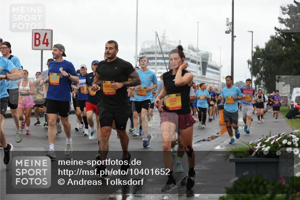13.09.2026 - Kiel Lauf Andreas Tolksdorf http://msf.ph/oto/10401652 13.09.2026 11:00:00 Kiellinie 4, 39, 6907, 111, 39, 552, 6427 meine-sportfotos.de