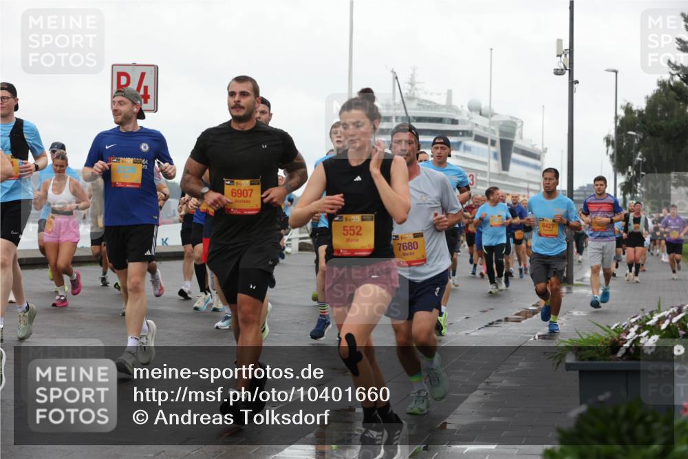13.09.2026 - Kiel Lauf Andreas Tolksdorf http://msf.ph/oto/10401660 13.09.2026 11:00:00 Kiellinie 38, 6907, 1, 38, 552, 38, 7680, 6427 meine-sportfotos.de
