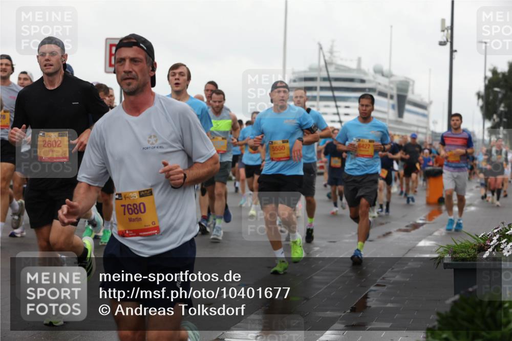 13.09.2026 - Kiel Lauf Andreas Tolksdorf http://msf.ph/oto/10401677 13.09.2026 11:00:01 Kiellinie 78, 39, 2602, 5550, 6427, 38, 7680 meine-sportfotos.de