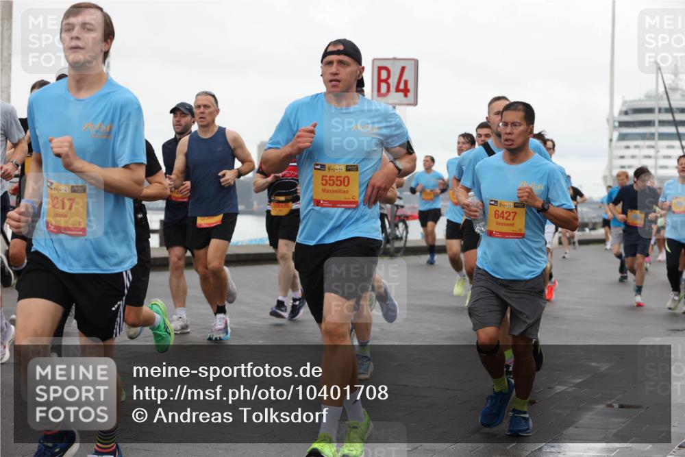 13.09.2026 - Kiel Lauf Andreas Tolksdorf http://msf.ph/oto/10401708 13.09.2026 11:00:03 Kiellinie 38, 217, 4, 10606, 38, 5550, 1, 38, 6427 meine-sportfotos.de