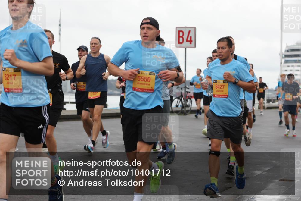 13.09.2026 - Kiel Lauf Andreas Tolksdorf http://msf.ph/oto/10401712 13.09.2026 11:00:03 Kiellinie 38, 6217, 4126, 48, 5550, 4, 48, 6427 meine-sportfotos.de