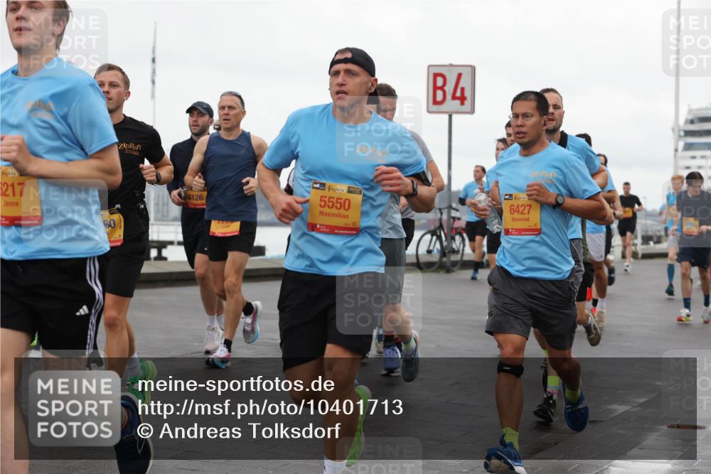 13.09.2026 - Kiel Lauf Andreas Tolksdorf http://msf.ph/oto/10401713 13.09.2026 11:00:03 Kiellinie 217, 80, 4126, 5550, 4, 38, 6427 meine-sportfotos.de