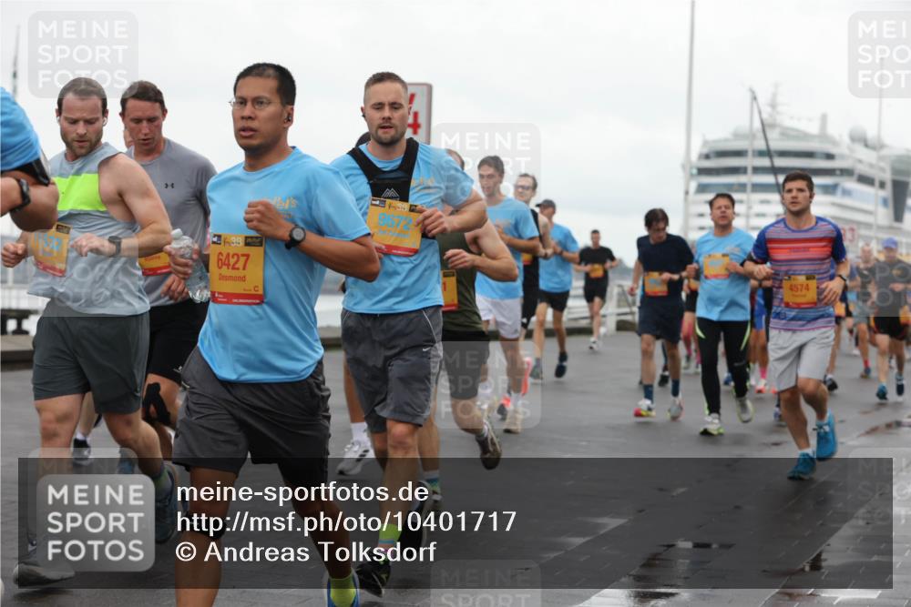 13.09.2026 - Kiel Lauf Andreas Tolksdorf http://msf.ph/oto/10401717 13.09.2026 11:00:04 Kiellinie 38, 6427, 48, 9672, 4574 meine-sportfotos.de
