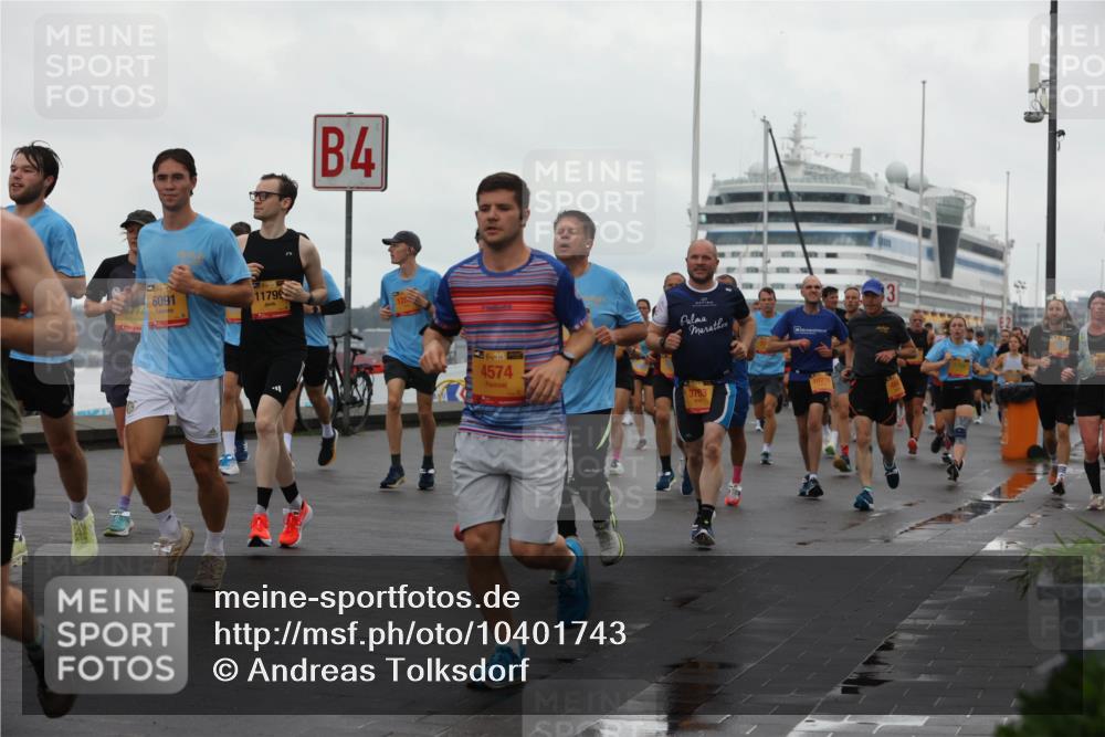 13.09.2026 - Kiel Lauf Andreas Tolksdorf http://msf.ph/oto/10401743 13.09.2026 11:00:05 Kiellinie 6091, 394, 11799, 4, 38, 4574, 3763, 3 meine-sportfotos.de