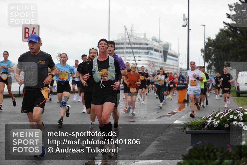 13.09.2026 - Kiel Lauf Andreas Tolksdorf http://msf.ph/oto/10401806 13.09.2026 11:00:10 Kiellinie 4947, 1759, 38, 6095, 3, 9113 meine-sportfotos.de