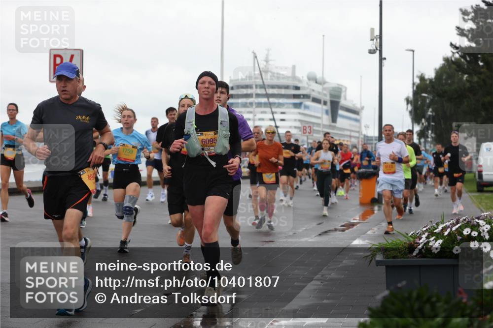 13.09.2026 - Kiel Lauf Andreas Tolksdorf http://msf.ph/oto/10401807 13.09.2026 11:00:10 Kiellinie 494, 1759, 38, 6095, 3, 9113 meine-sportfotos.de