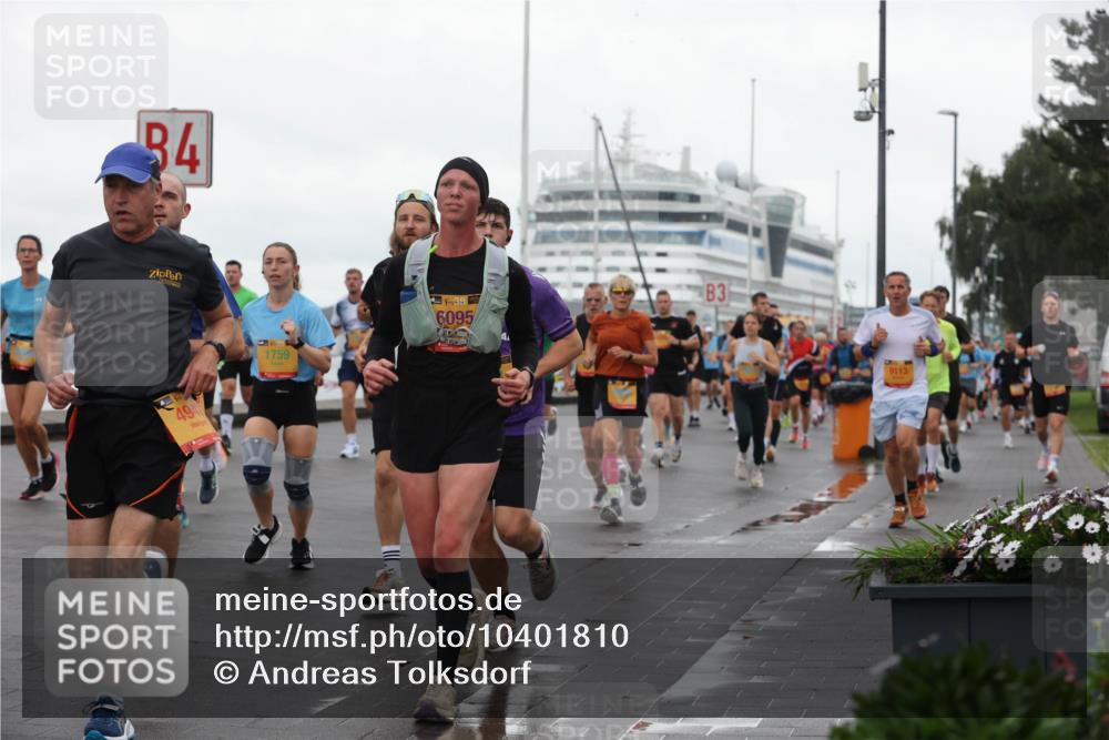 13.09.2026 - Kiel Lauf Andreas Tolksdorf http://msf.ph/oto/10401810 13.09.2026 11:00:10 Kiellinie 34, 1759, 38, 6095, 3, 9113 meine-sportfotos.de