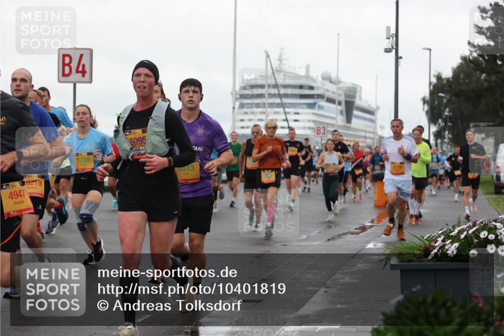 13.09.2026 - Kiel Lauf Andreas Tolksdorf http://msf.ph/oto/10401819 13.09.2026 11:00:10 Kiellinie 38, 4, 30219, 4947, 4, 4, 39, 1759, 38, 6095, 0513, 3, 9113 meine-sportfotos.de