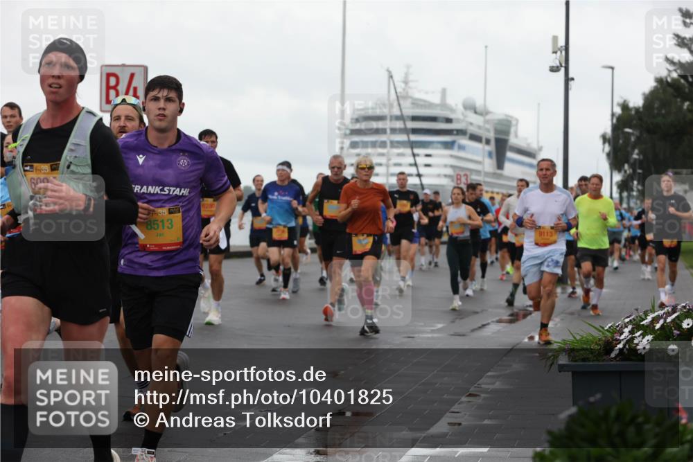 13.09.2026 - Kiel Lauf Andreas Tolksdorf http://msf.ph/oto/10401825 13.09.2026 11:00:11 Kiellinie 600, 38, 8513, 6280, 3, 9113 meine-sportfotos.de