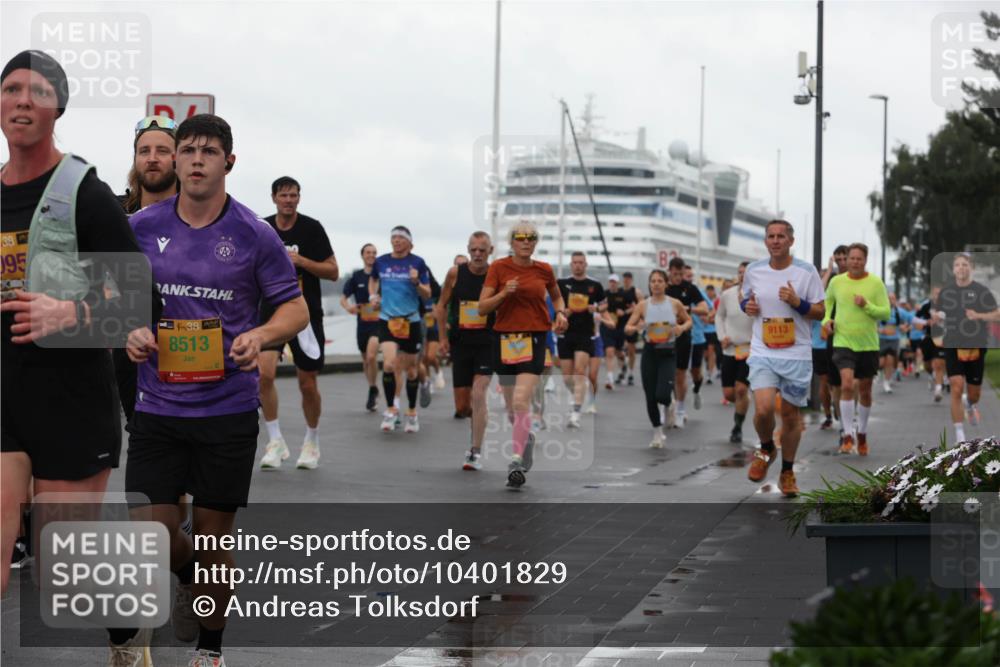 13.09.2026 - Kiel Lauf Andreas Tolksdorf http://msf.ph/oto/10401829 13.09.2026 11:00:11 Kiellinie 30, 38, 095, 38, 8513, 9113 meine-sportfotos.de