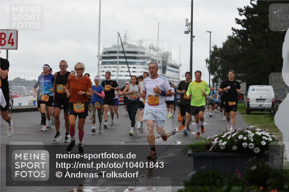 13.09.2026 - Kiel Lauf Andreas Tolksdorf http://msf.ph/oto/10401843 13.09.2026 11:00:12 Kiellinie 4, 38, 9113 meine-sportfotos.de
