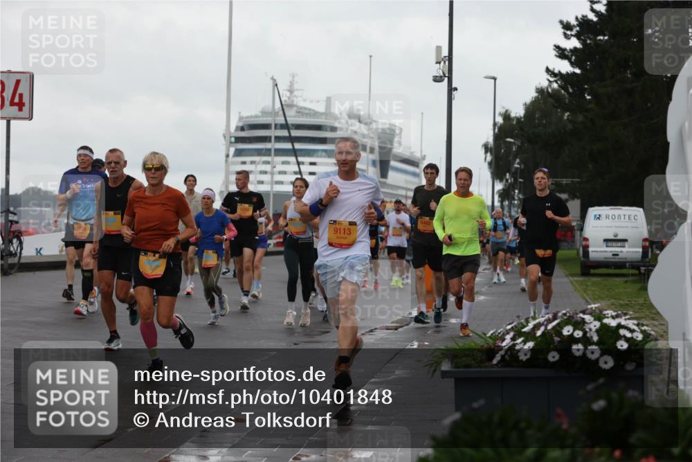 13.09.2026 - Kiel Lauf Andreas Tolksdorf http://msf.ph/oto/10401848 13.09.2026 11:00:12 Kiellinie 34, 9638, 39, 9113 meine-sportfotos.de