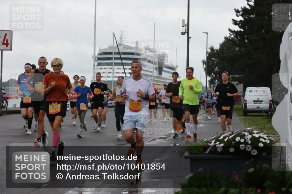 13.09.2026 - Kiel Lauf Andreas Tolksdorf http://msf.ph/oto/10401854 13.09.2026 11:00:12 Kiellinie 4, 1, 9638, 1, 39, 9113, 9482 meine-sportfotos.de