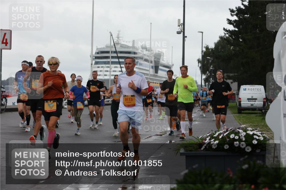 13.09.2026 - Kiel Lauf Andreas Tolksdorf http://msf.ph/oto/10401855 13.09.2026 11:00:12 Kiellinie 4, 39, 9113, 9482 meine-sportfotos.de